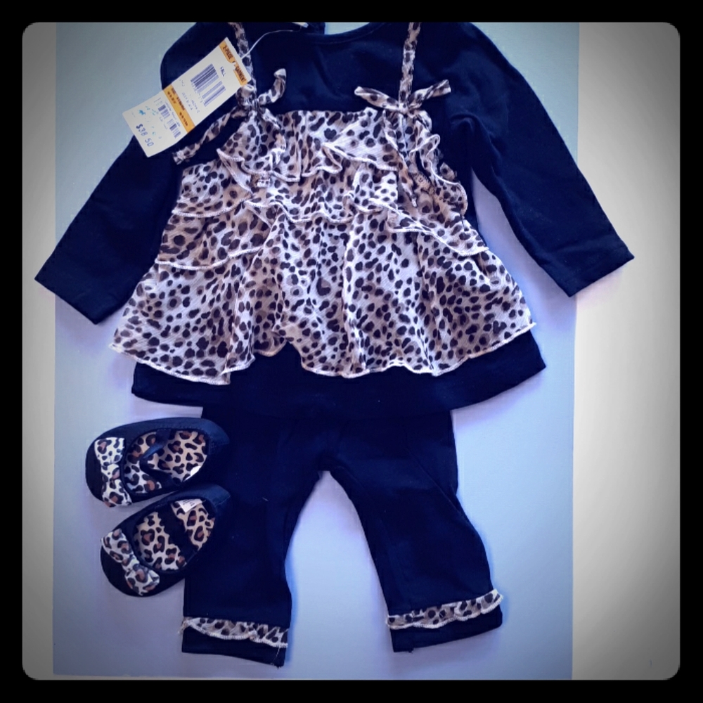 Leopard Top with pants and matching shoes